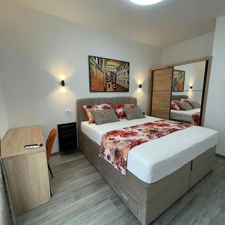 La2 Luxury Near Bacvice Apartament Split