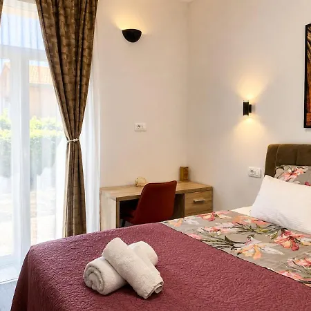 La2 Luxury Near Bacvice * Split