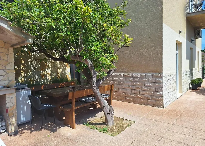 Apartament La2 Luxury Near Bacvice *